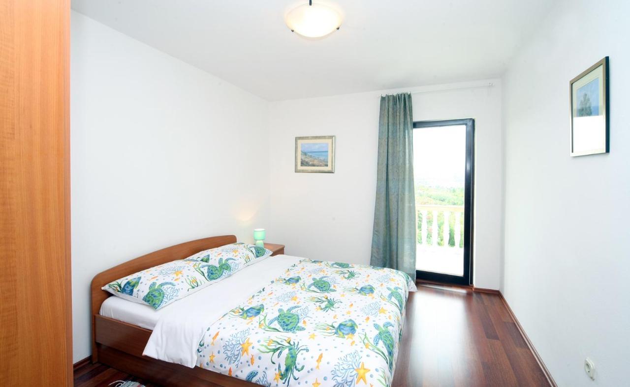 Apartments Mond Gornji Karin Εξωτερικό φωτογραφία
