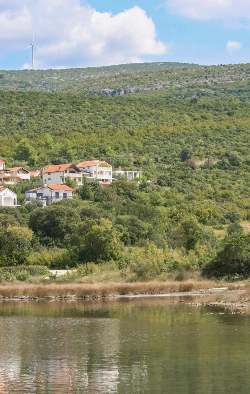 Apartments Mond Gornji Karin Εξωτερικό φωτογραφία